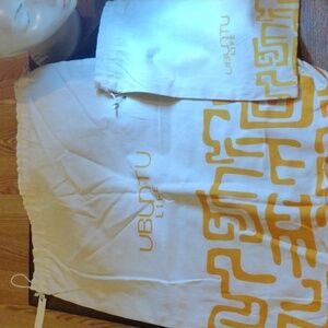 2 Ubuntu canvas dust bags